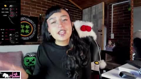 Valentina  online show from October 28, 9:05 pm