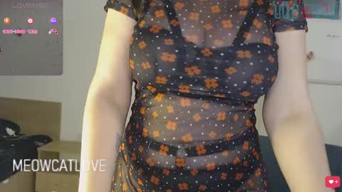 Snapshot of meowcatlove chatting on December 9, 7:18 pm meowcatlove online show from December 9, 7:18 pm