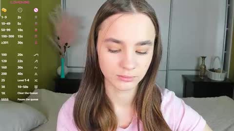 Julie online show from March 29, 10:17 am