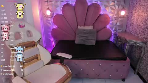 Snapshot of meraki_fraise chatting on March 11, 10:20 pm online show from March 11, 10:20 pm
