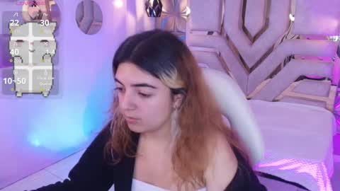 Snapshot of meraki_fraise chatting on September 15, 8:21 pm online show from September 15, 8:21 pm