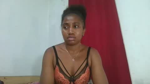 meraldaaaa online show from October 21, 2:10 pm