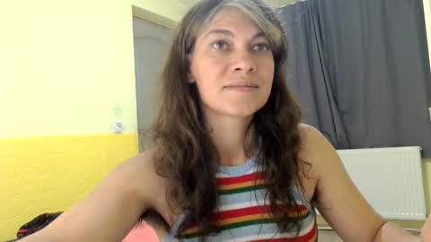 Snapshot of merciylove chatting on September 19, 2:54 pm Miss Helena online show from September 19, 2:54 pm