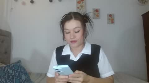 meriilyn_monroe724 online show from April 26, 8:28 pm