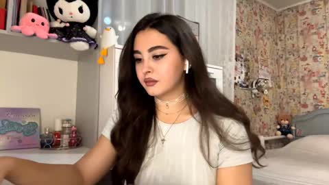 Enni online show from November 20, 5:54 pm