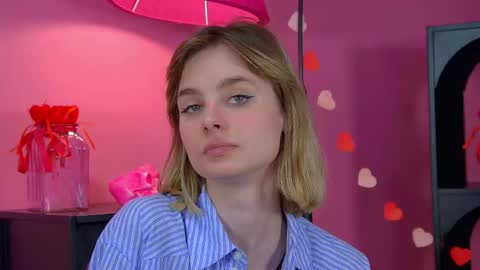 Merlin online show from March 26, 7:30 pm