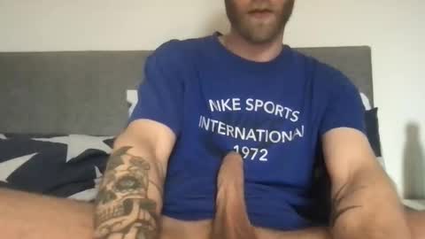 messageme11 online show from April 10, 4:12 pm