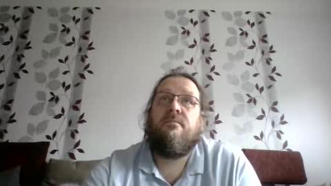 Snapshot of metallbuddy chatting on February 7, 8:55 am ask me online show from February 7, 8:55 am