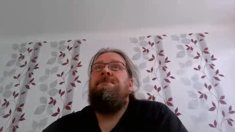 Snapshot of metallbuddy chatting on January 12, 10:45 am ask me online show from January 12, 10:45 am