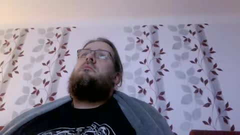 Snapshot of metallbuddy chatting on January 19, 11:00 pm ask me online show from January 19, 11:00 pm