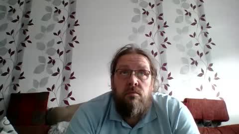 Snapshot of metallbuddy chatting on January 13, 9:19 am ask me online show from January 13, 9:19 am