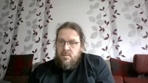 Snapshot of metallbuddy chatting on February 10, 7:58 am ask me online show from February 10, 7:58 am
