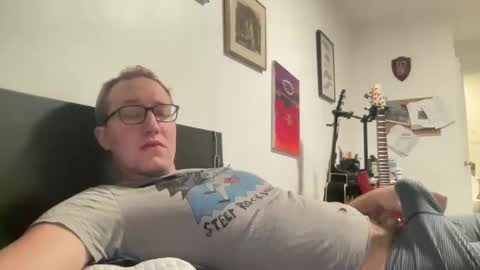 Snapshot of metallica92786 chatting on January 14, 3:32 am metallica92786 online show from January 14, 3:32 am
