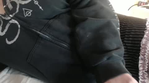 MetalPocahotass online show from February 10, 2:30 am