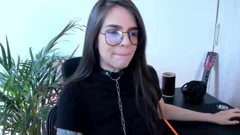 Meurif online show from October 19, 2:55 pm