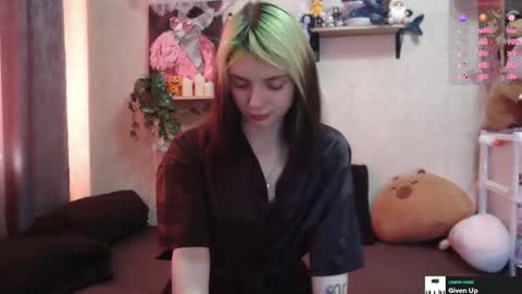 Mavis online show from October 19, 3:22 am