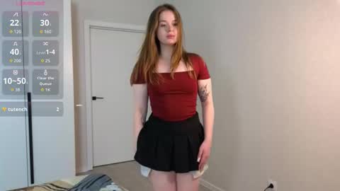 JaneMarlow online show from October 9, 2:33 pm