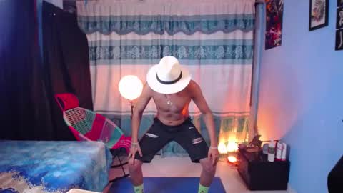 Jhon online show from February 3, 2:53 am