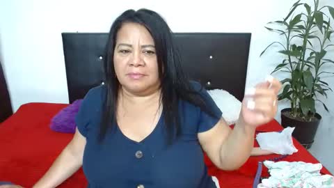 mhia1972 online show from January 21, 1:18 am