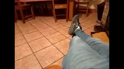 mhorny5 online show from November 4, 12:12 am