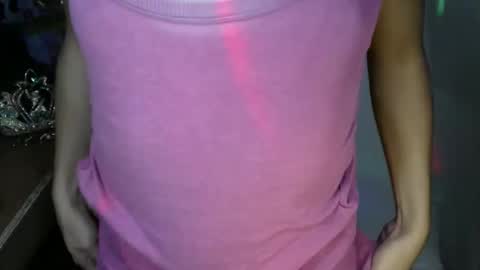 Mia online show from October 28, 1:56 pm