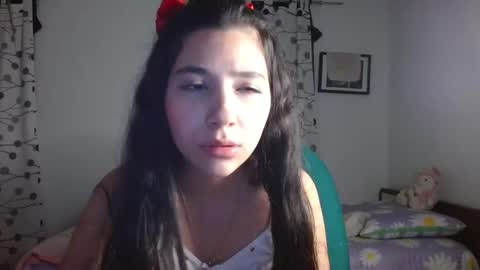 Snapshot of mia__lopez_ chatting on February 12, 4:23 am Mia online show from February 12, 4:23 am
