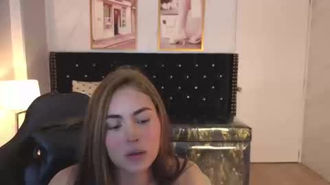 Snapshot of mia_adams_a_ chatting on September 10, 8:43 pm Mia online show from September 10, 8:43 pm