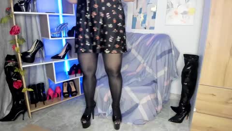 Snapshot of mia_bellatrix chatting on January 14, 9:30 pm Mia Bellatrix online show from January 14, 9:30 pm