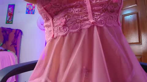 Mia flames online show from October 16, 12:10 am