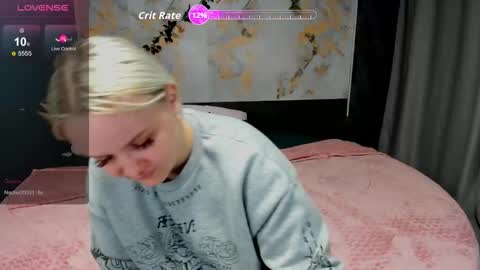 mia_flicker online show from September 19, 1:32 am