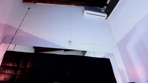 Snapshot of mia_garcia2 chatting on February 21, 12:49 am MIA online show from February 21, 12:49 am