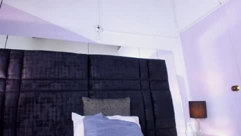 Snapshot of mia_garcia2 chatting on January 31, 12:39 am MIA online show from January 31, 12:39 am