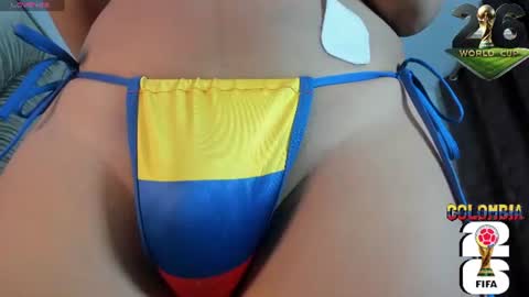 mia_hornny_ online show from June 27, 10:16 pm