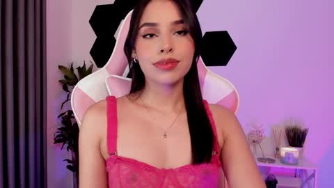 Lau  online show from February 3, 5:51 am