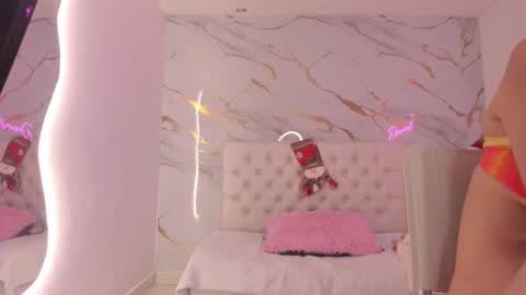    online show from January 6, 5:28 pm