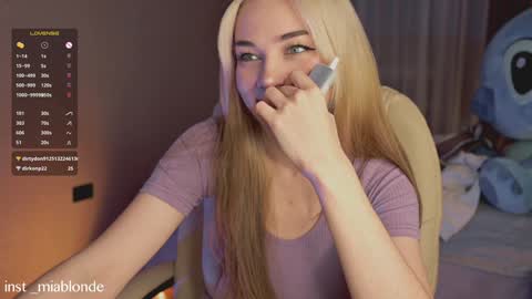 mia_milagros online show from December 6, 1:02 am
