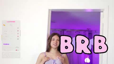 Mia Nevaeh - follow me online show from July 6, 8:11 pm