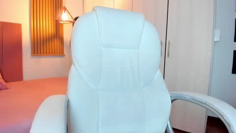 Mia Nevaeh - follow me online show from January 29, 12:54 am