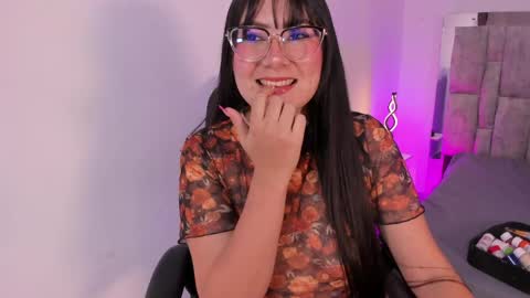 Mia nyxie online show from May 6, 6:08 am
