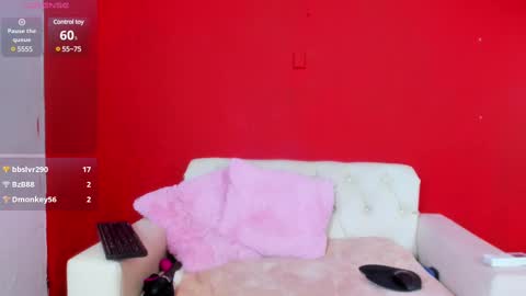 Mia sophiia online show from March 9, 7:23 am