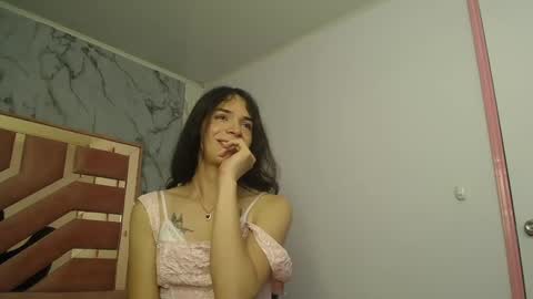 mia_swift_ch online show from October 3, 3:59 am