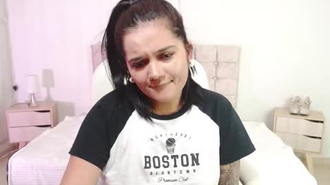 Mia  online show from October 15, 3:43 am