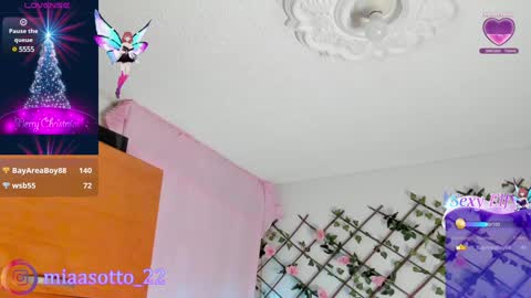 Maria Fernanda online show from December 9, 6:45 am