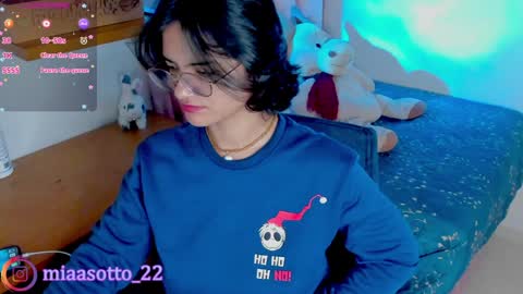 Maria Fernanda online show from January 8, 3:51 am