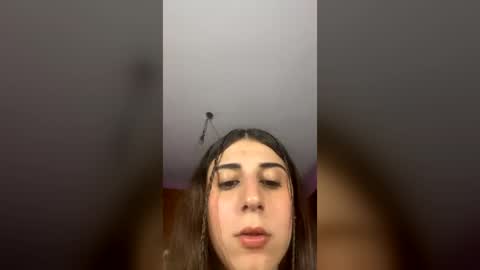 miaaxx21 online show from August 6, 5:49 am