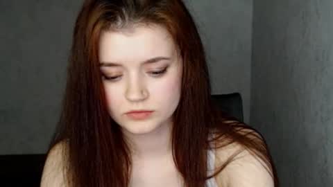 miabrowwn online show from February 19, 7:59 pm
