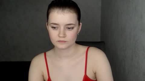 miabrowwn online show from March 1, 5:27 pm