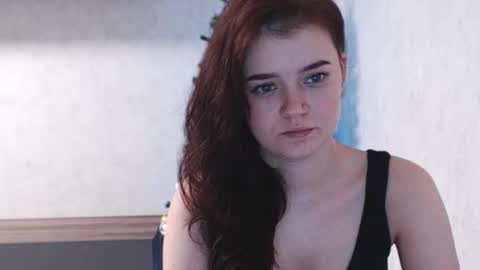 miabrowwn online show from December 22, 1:11 pm