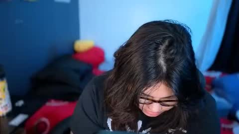 Mia online show from April 13, 2:27 am