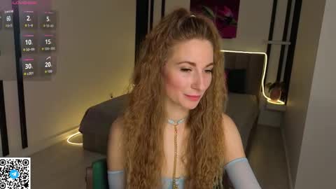 Mia online show from September 19, 8:40 am